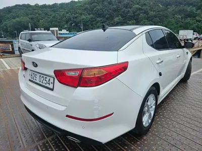 Kia K5 2014, 163187 км, за 3451.19 USD - фото 6