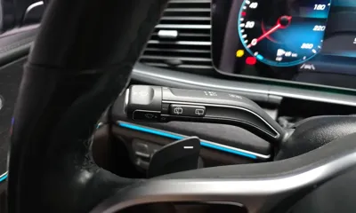 Mercedes-Benz GLE-Class 2022, 88643 км, за 42605.89 USD - фото 27