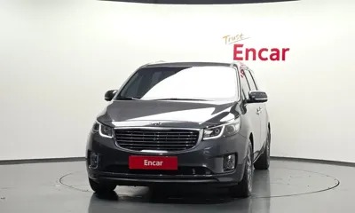 Kia Canival 2018, 100133 км, за 8940.39 USD