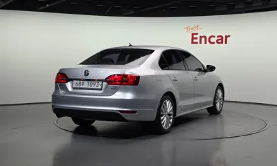 Volkswagen Jetta 2013, 249900 км, за 1820.19 USD