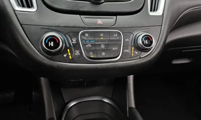 ChevroletGMDaewoo Malibu 2018, 26564 км, за 7201.85 USD - фото 19