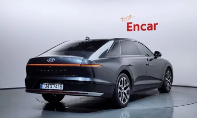 Hyundai Grandeur 2026, 1815 км, за 19495.54 USD