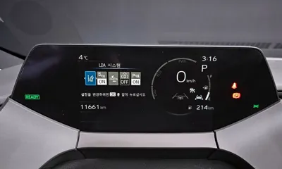 Toyota Prius 2024, 11661 км, за 22968.36 USD - фото 8