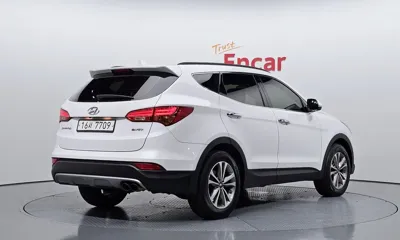 Hyundai Santafe 2015, 116818 км, за 6511.69 USD