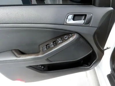 Kia K5 2015, 121828 км, за 4225.44 USD - фото 14