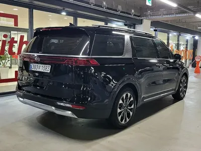 Kia Canival 2021, 72734 км, за 16790.07 USD