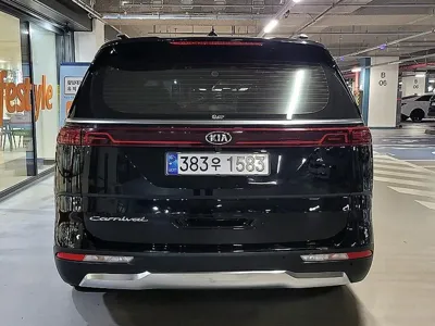 Kia Canival 2021, 72734 км, за 16790.07 USD