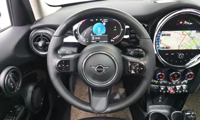 MINI Cooper 2022, 40720 км, за 15081.58 USD - фото 14