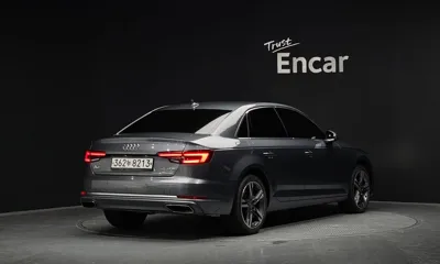 Audi A4 2019, 93149 км, за 12800.32 USD