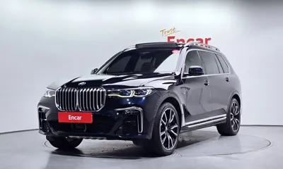 BMW X7 · 2021 год