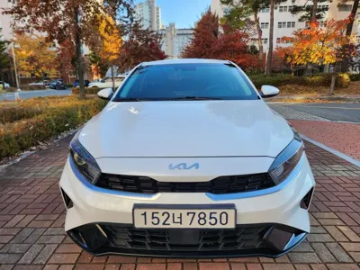 Kia K3 · 2022 год