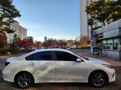 Kia K3 2022, 69512 км, за 10109.02 USD