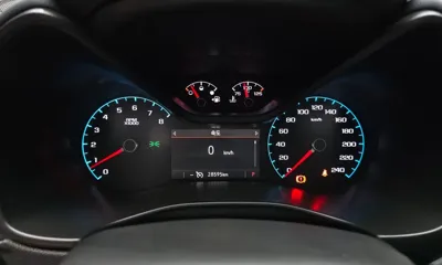 ChevroletGMDaewoo Colorado 2022, 28595 км, за 21162.98 USD - фото 8