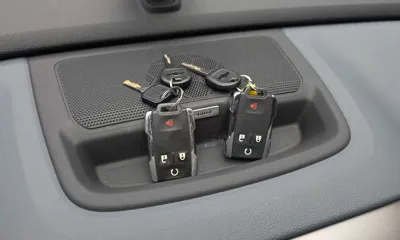 ChevroletGMDaewoo Colorado 2022, 28595 км, за 21162.98 USD - фото 17