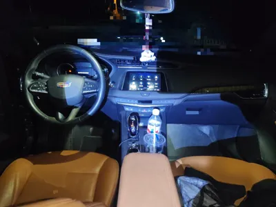 Cadillac XT4 2022, 42000 км, за 17355 USD - фото 10