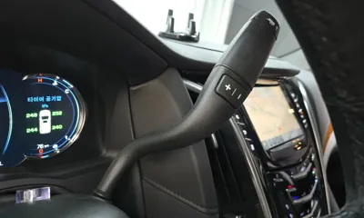 Cadillac Escalade 2020, 88840 км, за 24006.85 USD - фото 9