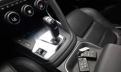 Jaguar E-Pace 2019, 108435 км, за 9250.82 USD - фото 9