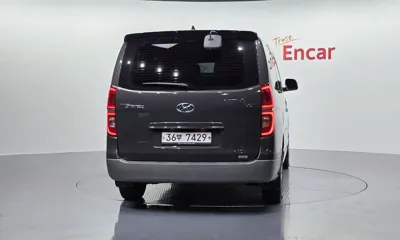 Hyundai Starex 2019, 87108 км, за 14201.96 USD