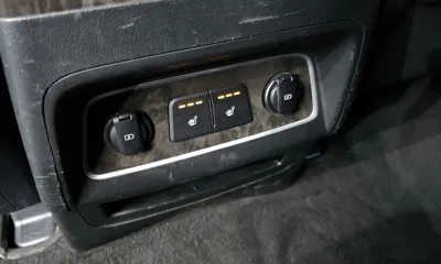 Hyundai Starex 2019, 87108 км, за 14201.96 USD - фото 17