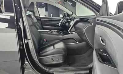 Hyundai Tucson 2023, 40010 км, за 17310.87 USD - фото 11