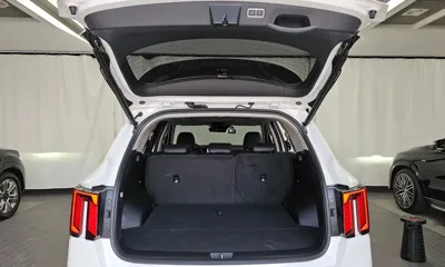 Kia Sorento 2025, 10104 км, за 25981.63 USD - фото 20
