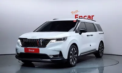 Kia Canival · 2023 год