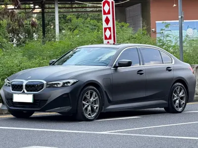BMW i3 · 2023 год