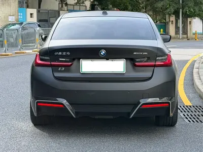 BMW i3 2023, 30000 км, за 21600.52 USD
