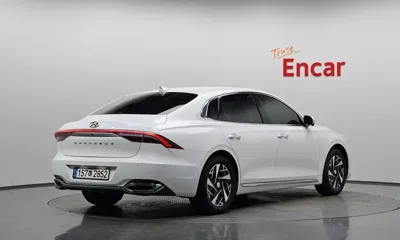 Hyundai Grandeur 2021, 92116 км, за 15819.88 USD