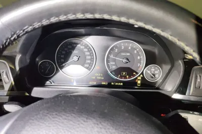 BMW 3 Series 2018, 83699 км, за 11541 USD - фото 11