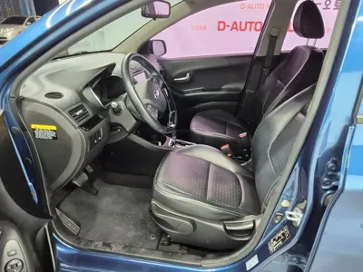 Kia Morning 2016, 68000 км, за 4039.09 USD - фото 16