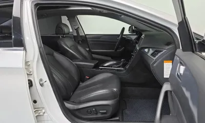 Hyundai Sonata 2015, 130418 км, за 5219.69 USD - фото 11