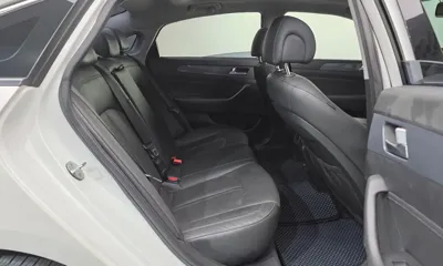Hyundai Sonata 2015, 130418 км, за 5219.69 USD - фото 12