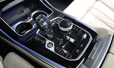 BMW X7 2022, 28821 км, за 62229.22 USD - фото 9