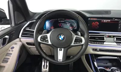 BMW X7 2022, 28821 км, за 62229.22 USD - фото 13