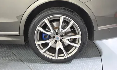 BMW X7 2022, 28821 км, за 62229.22 USD - фото 21