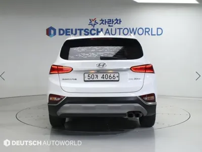 Hyundai Santafe 2019, 137492 км, за 10896.68 USD