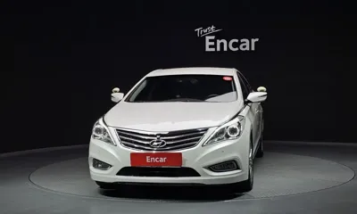 Hyundai Grandeur 2012, 70293 км, за 5656.41 USD