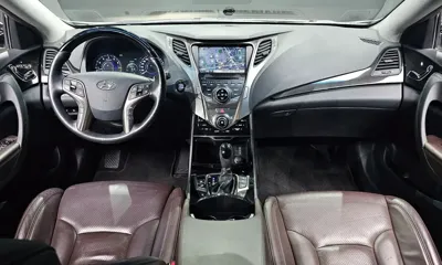 Hyundai Grandeur 2012, 70293 км, за 5656.41 USD - фото 7