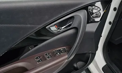 Hyundai Grandeur 2012, 70293 км, за 5656.41 USD - фото 17