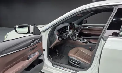 BMW Gran Turismo 2023, 19283 км, за 37528.9 USD - фото 9