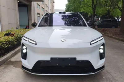 Nio EC6 2025, 8900 км, за 39591 USD