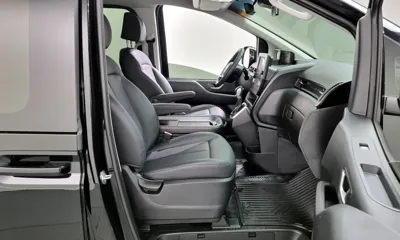 Hyundai Staria 2023, 16562 км, за 17275.35 USD - фото 10