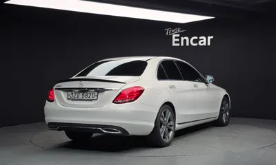 Mercedes-Benz C-Class 2018, 222478 км, за 8402.26 USD