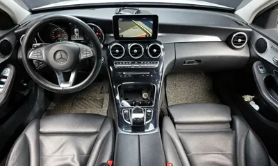 Mercedes-Benz C-Class 2018, 222478 км, за 8402.26 USD - фото 7