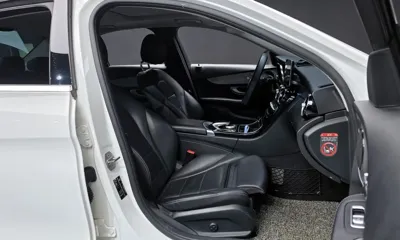 Mercedes-Benz C-Class 2018, 222478 км, за 8402.26 USD - фото 10