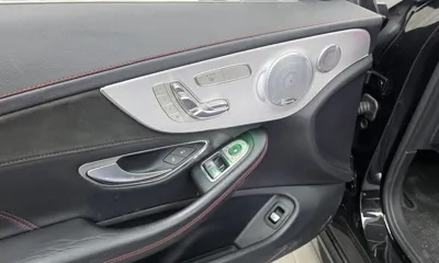 Mercedes-Benz C-Class 2018, 117706 км, за 24937.64 USD - фото 27