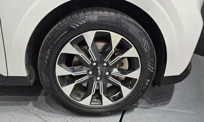 Kia Canival 2023, 99158 км, за 16716.22 USD