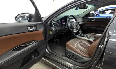 Kia K5 2017, 71324 км, за 8205.33 USD - фото 10