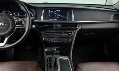 Kia K5 2017, 71324 км, за 8205.33 USD - фото 14